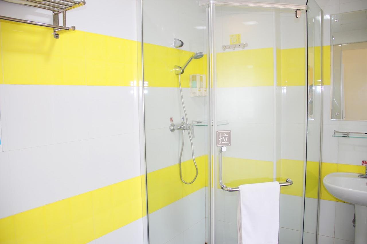 7Days Inn Wuhan Airport Panlong City מראה חיצוני תמונה