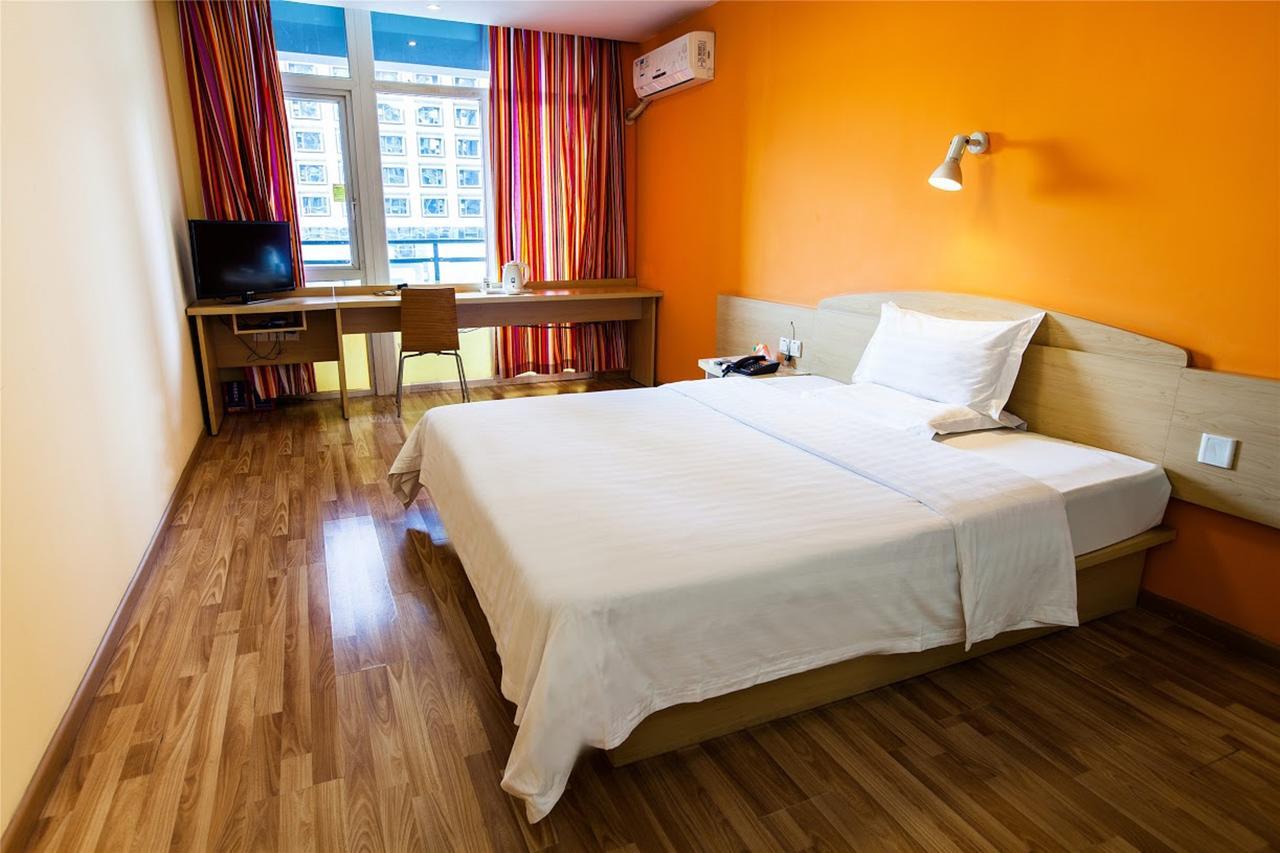 7Days Inn Wuhan Airport Panlong City מראה חיצוני תמונה