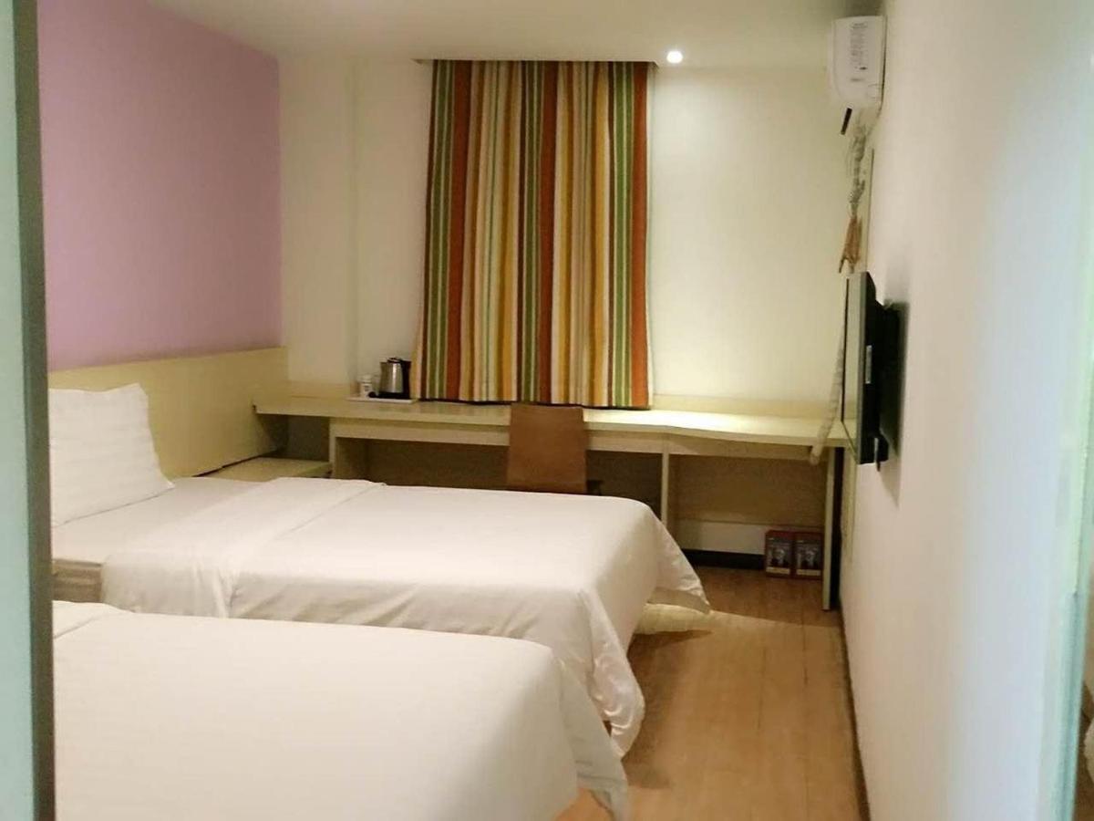 7Days Inn Wuhan Airport Panlong City מראה חיצוני תמונה